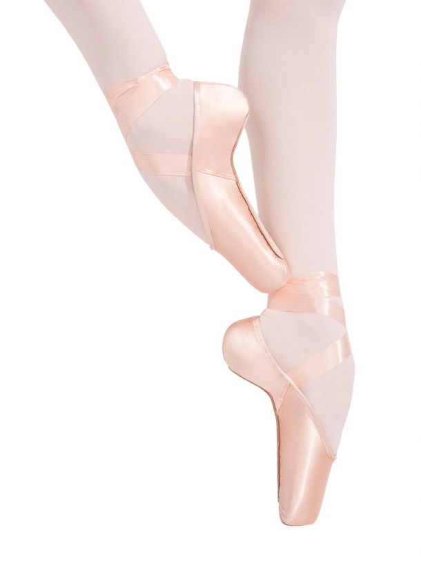 Kylee Pointe Shoe (1140W)