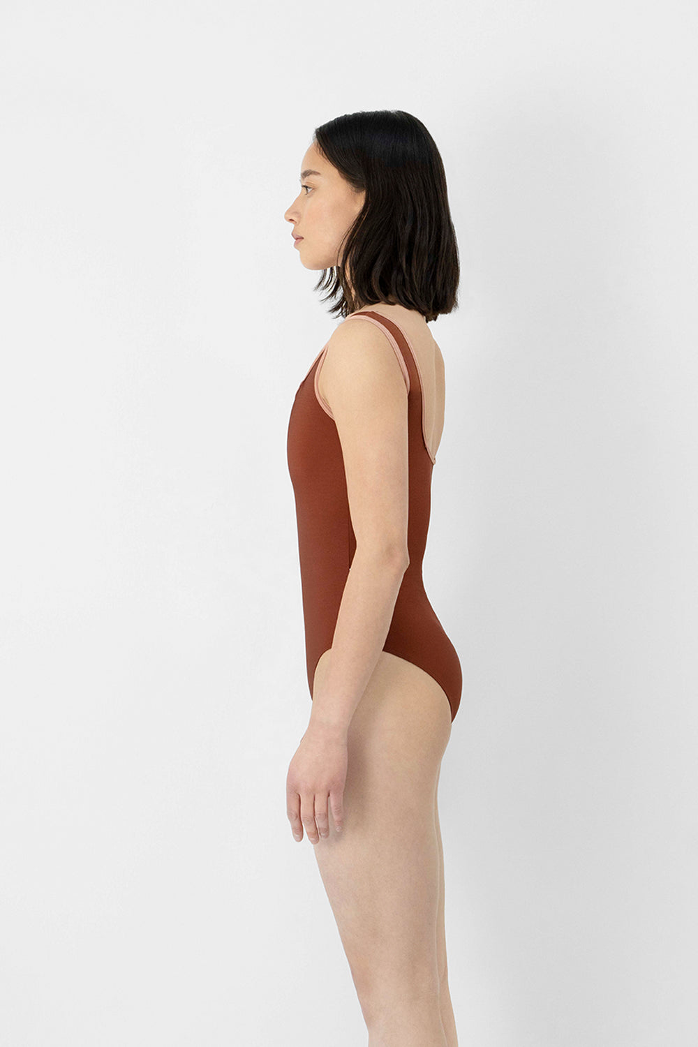 Marieke Leotard in Bronze - Yumiko