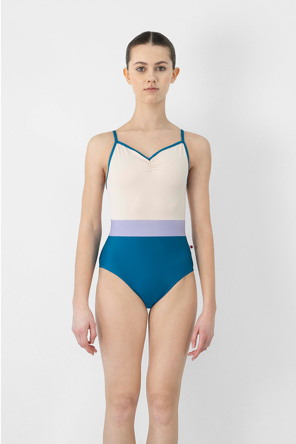 Micah Leotard in Ottanio - Yumiko