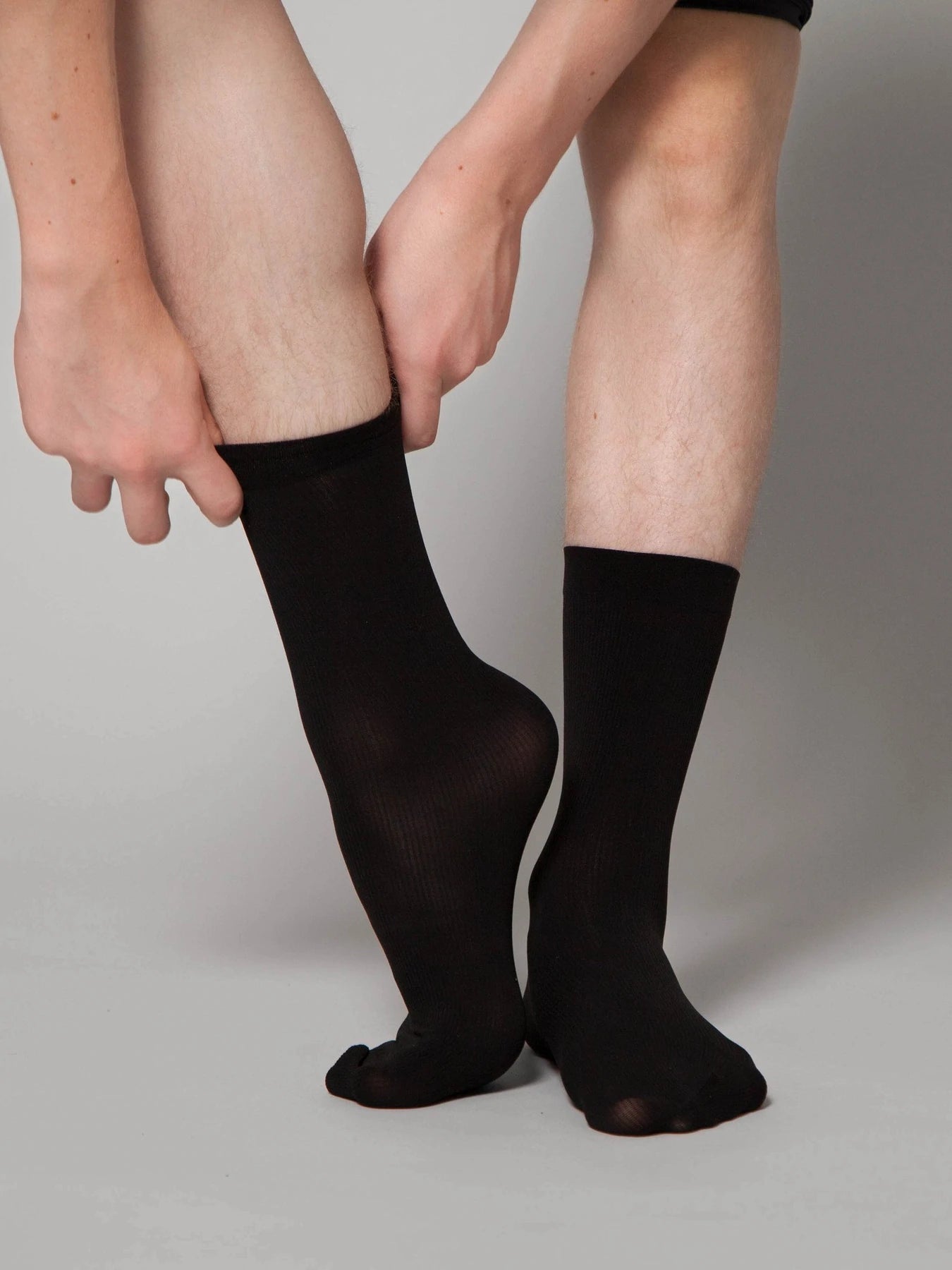 Mens Thin Dance Socks (M71) – Dancewear Center