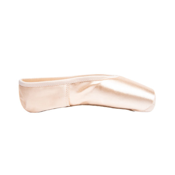 Rubin Radiance Pointe Shoe